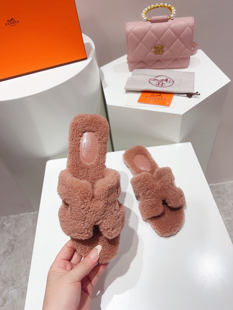 Hermes Slippers